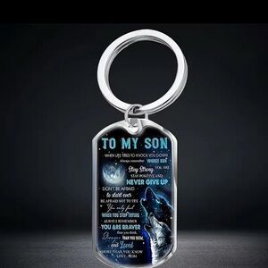 Mother to Son Never Give Up Double Wolf" Stainless Steel Key Chain